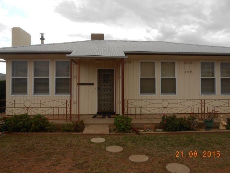 220 Duff Street, Broken Hill NSW 2880