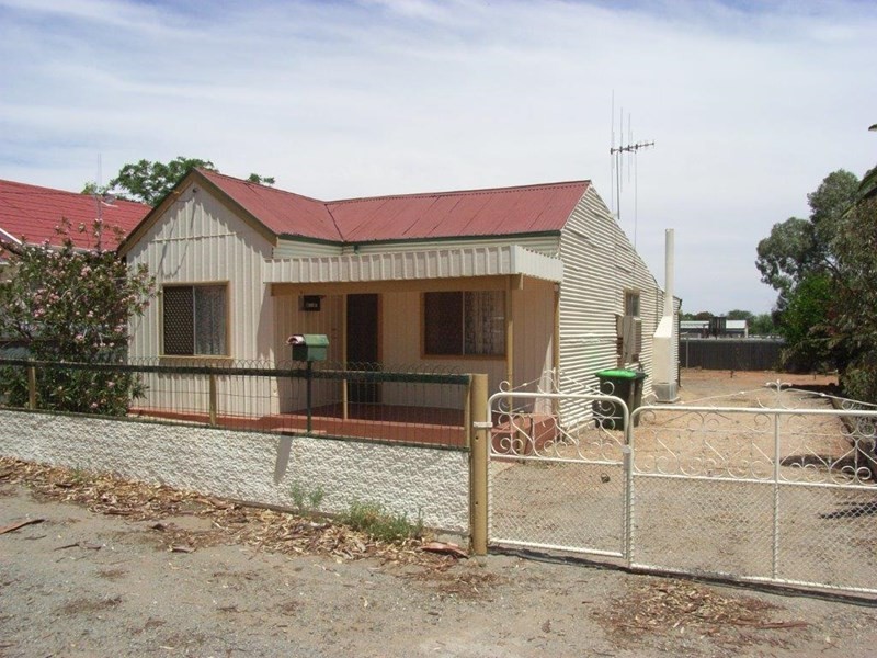 31 Nicholls Street, Broken Hill NSW 2880