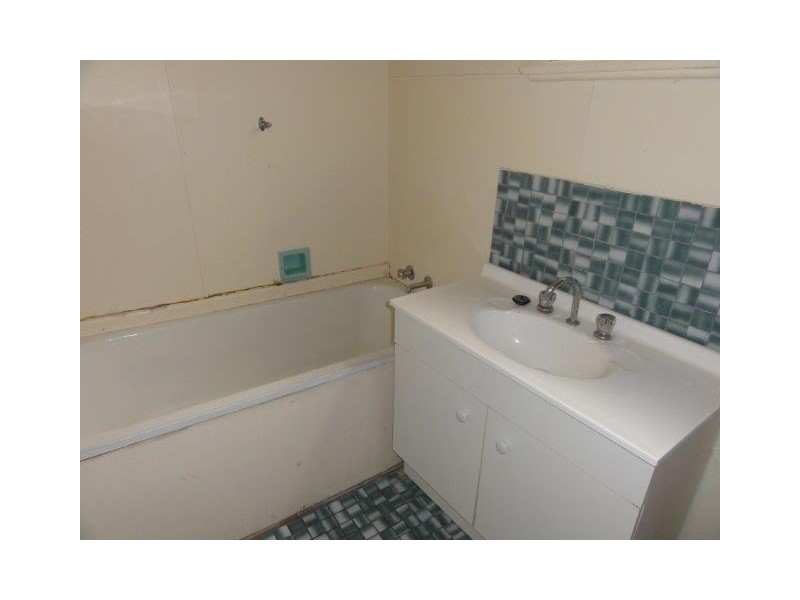 31 Nicholls Street, Broken Hill NSW 2880