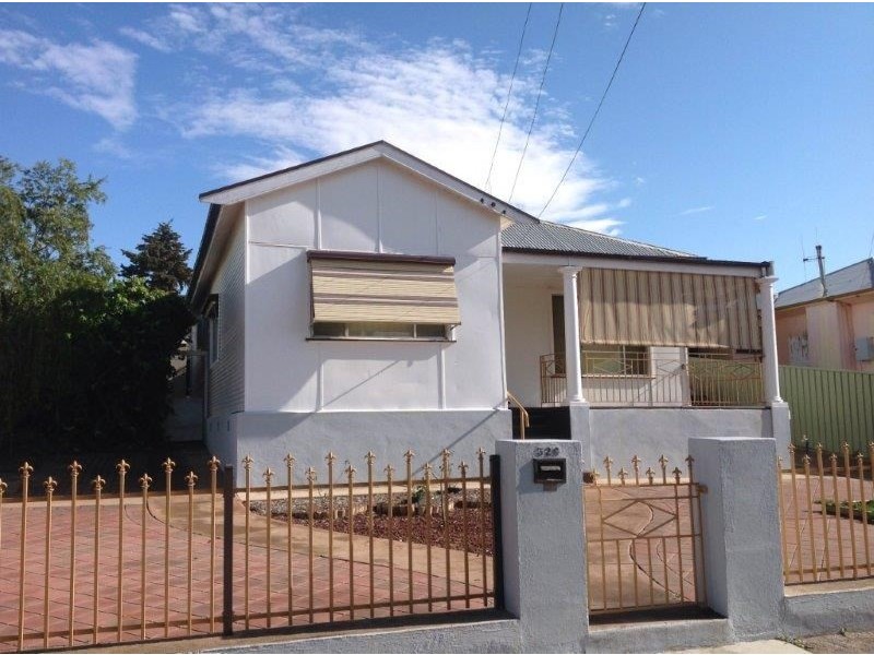 326 Hebbard Street, Broken Hill NSW 2880