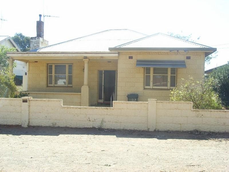 102 Ryan Street, Broken Hill NSW 2880