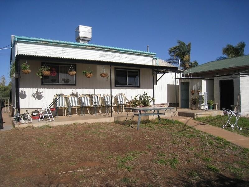 72 Hill Street, Broken Hill NSW 2880