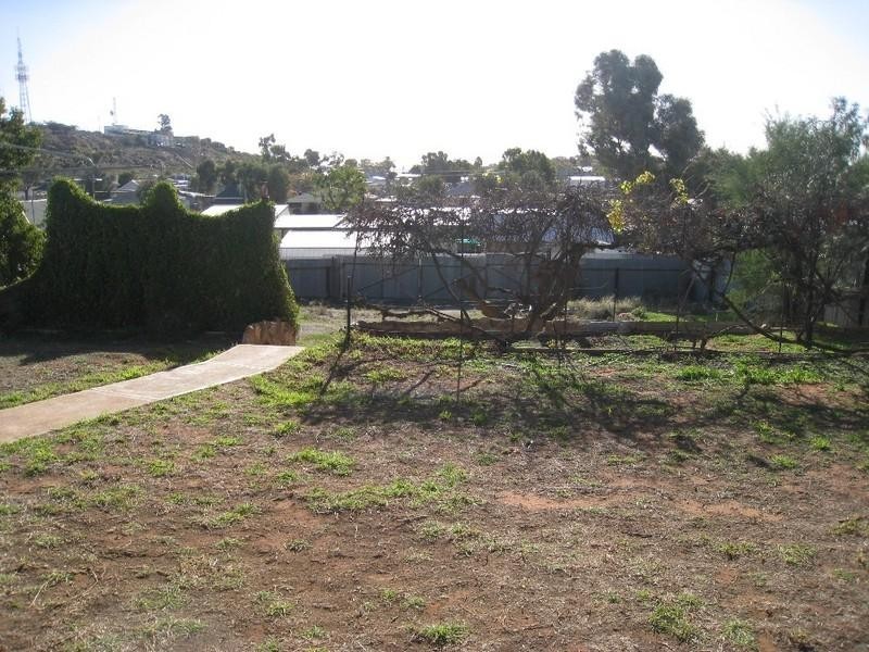 72 Hill Street, Broken Hill NSW 2880