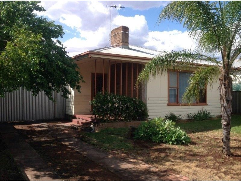 4 Railway Parade, Broken Hill NSW 2880