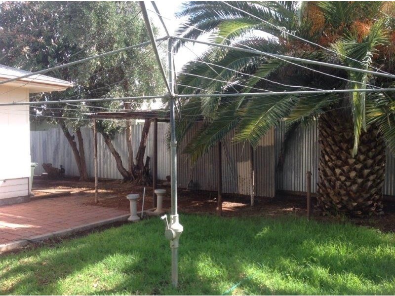 4 Railway Parade, Broken Hill NSW 2880