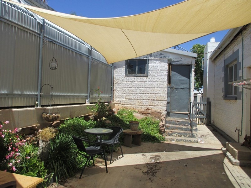 68 Hill Street, Broken Hill NSW 2880