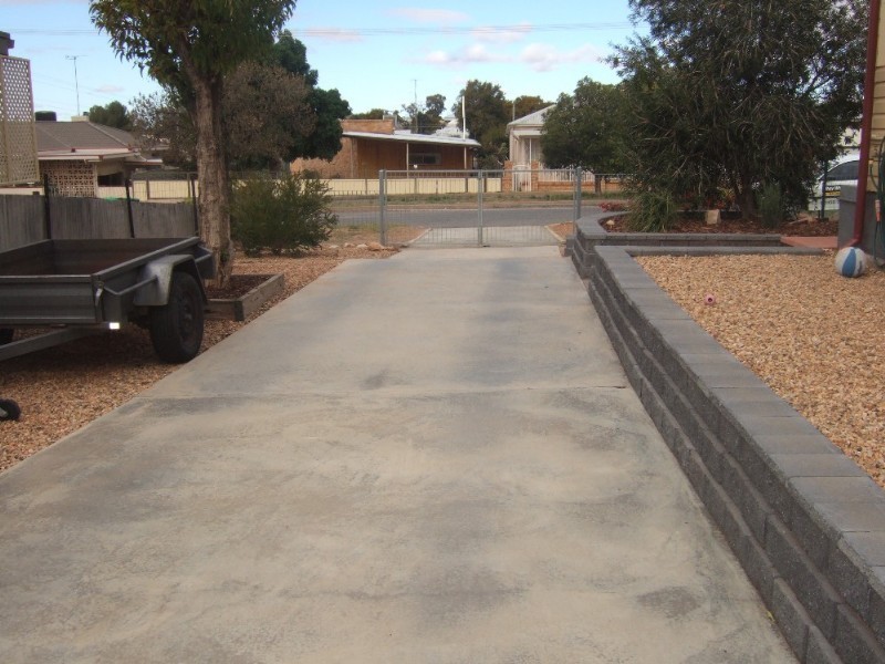 504 Uranium Street, Broken Hill NSW 2880