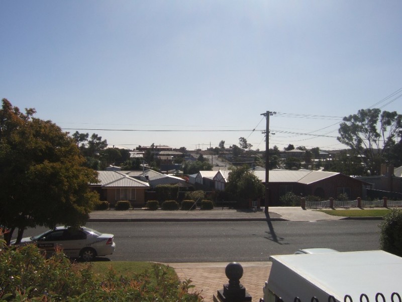 483 Cummins Street, Broken Hill NSW 2880