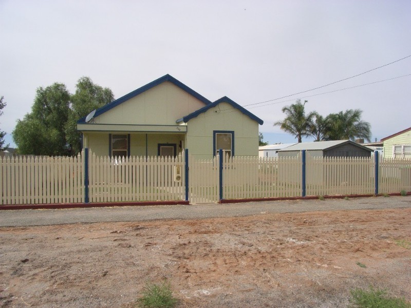 329 Thomas Street, Broken Hill NSW 2880