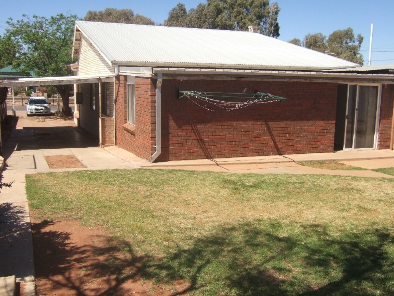 144 Gaffney Street, Broken Hill NSW 2880