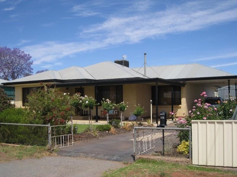 109 Brown Street, Broken Hill NSW 2880