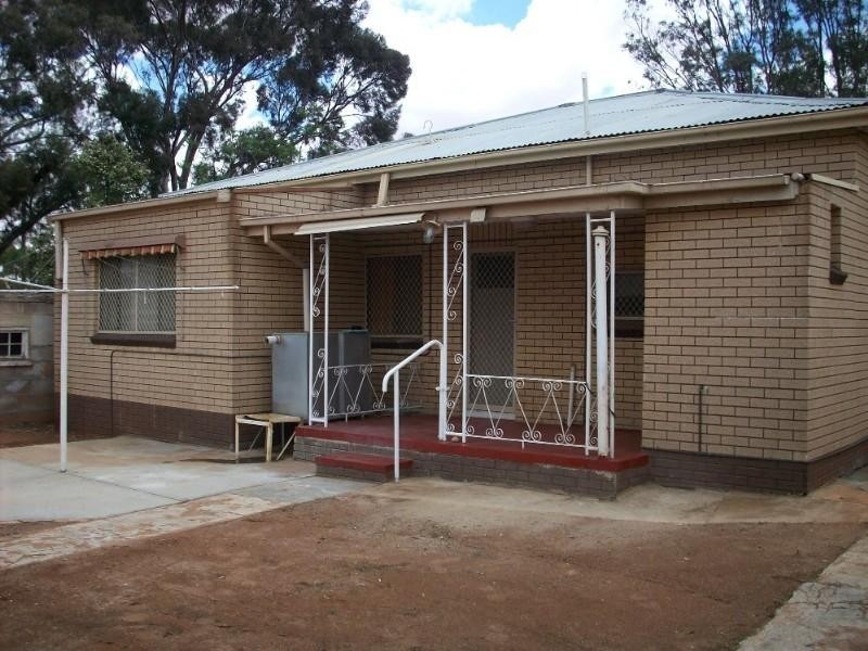69 Cornish Street, Broken Hill NSW 2880