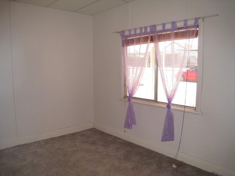 300 Piper Street, Broken Hill NSW 2880