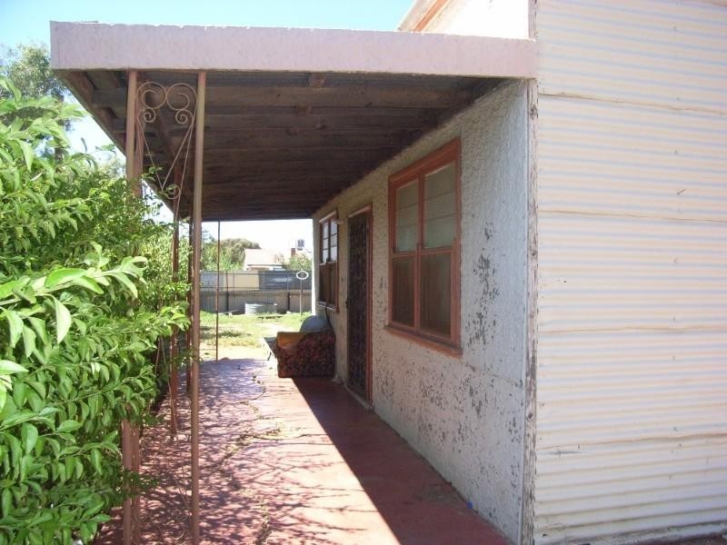 27 Bonanza Street, Broken Hill NSW 2880