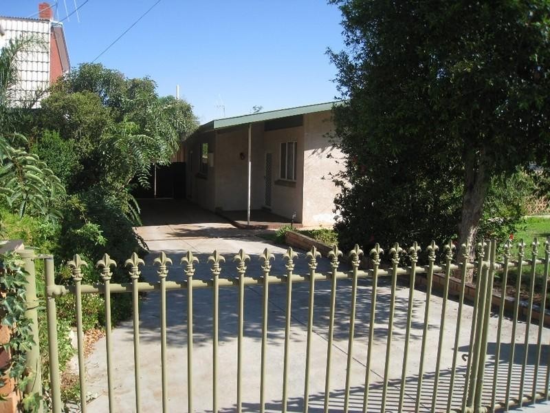 514 Cummins Street, Broken Hill NSW 2880