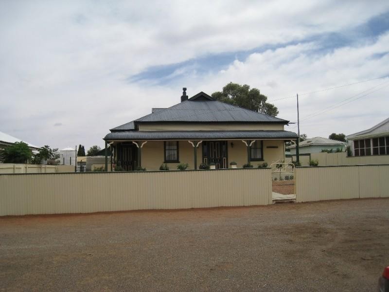652 Lane Street, Broken Hill NSW 2880