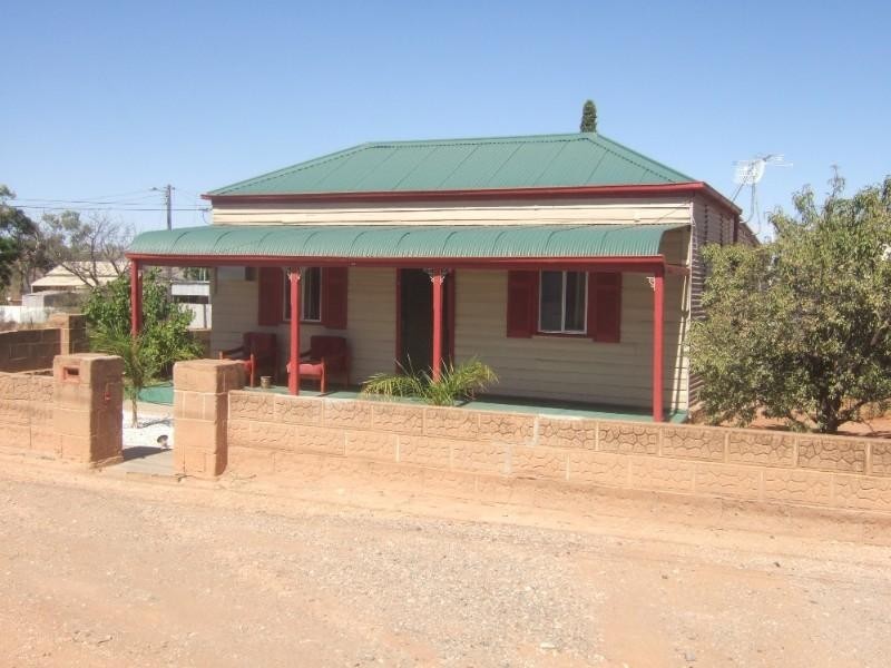 3 Nicholls Street, Broken Hill NSW 2880