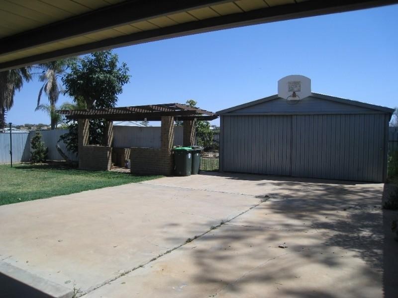 8 Allendale Street, Broken Hill NSW 2880