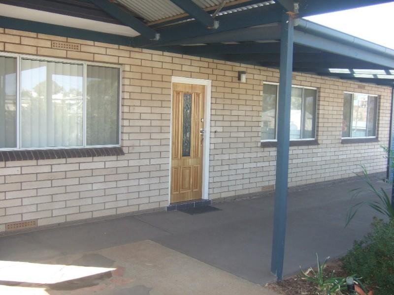 2 Mcculloch Street, Broken Hill NSW 2880