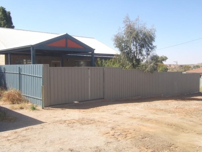 2 Mcculloch Street, Broken Hill NSW 2880