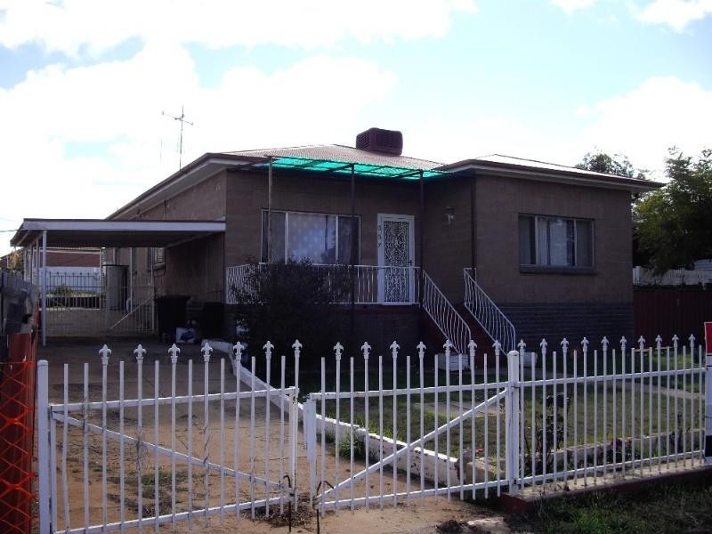 557 Sturt Street, Broken Hill NSW 2880