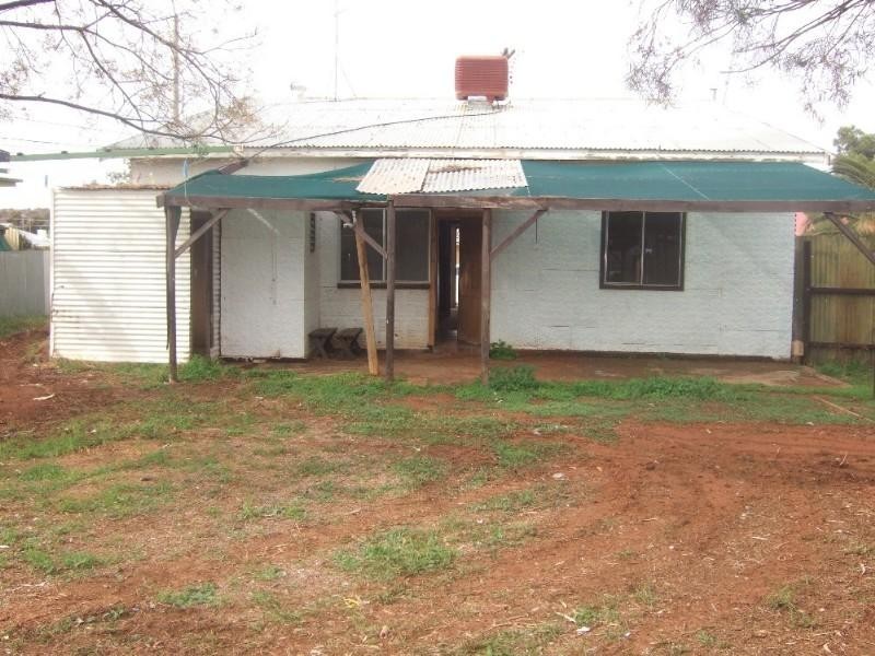 232 Clarke Street, Broken Hill NSW 2880