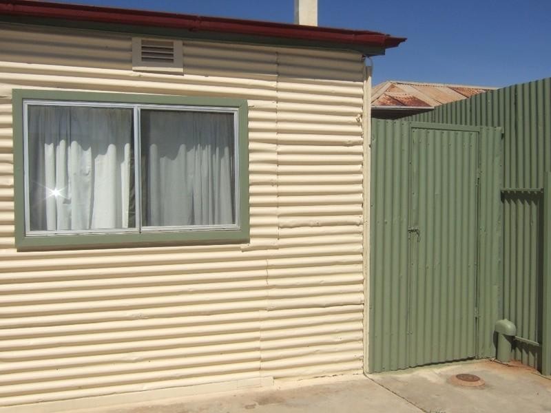 96 Oxide Street, Broken Hill NSW 2880