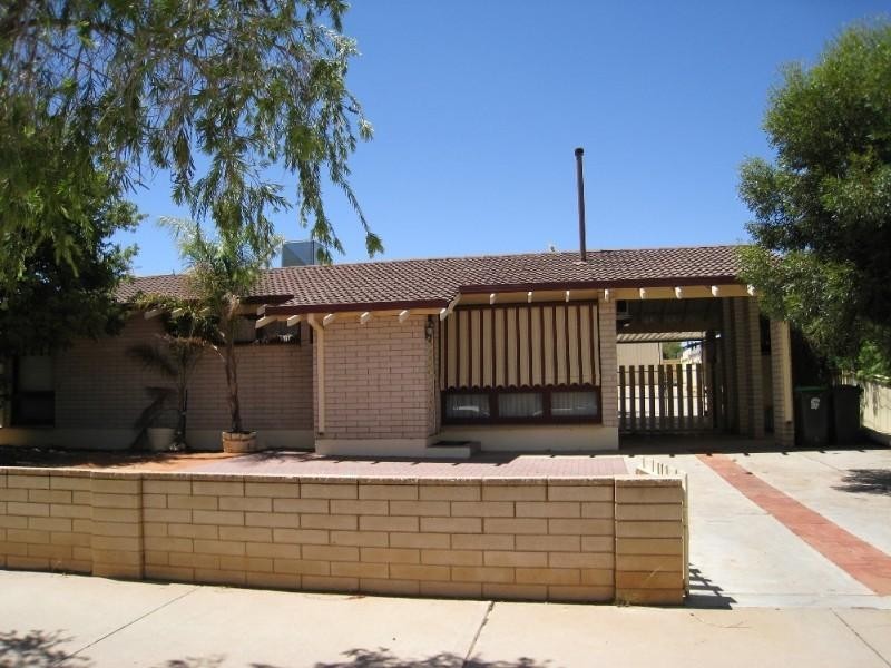 667 Williams Street, Broken Hill NSW 2880