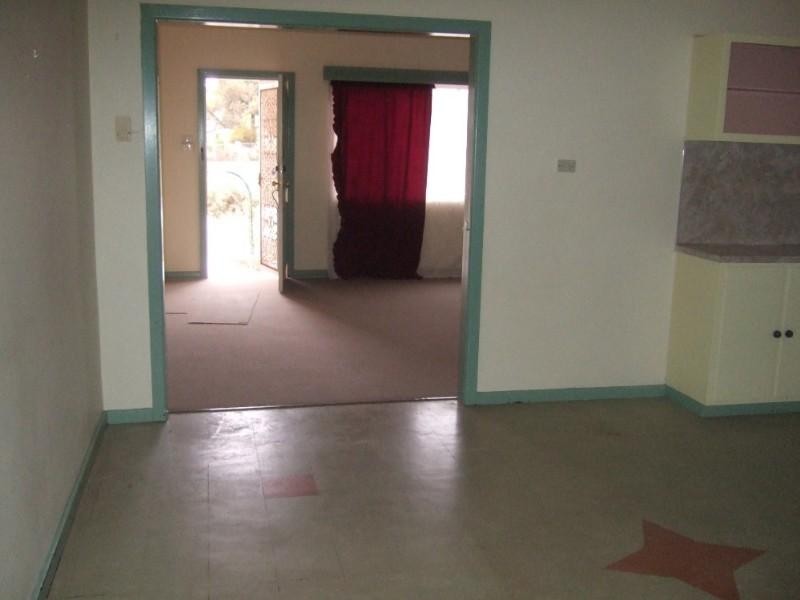 557 Sturt Street, Broken Hill NSW 2880