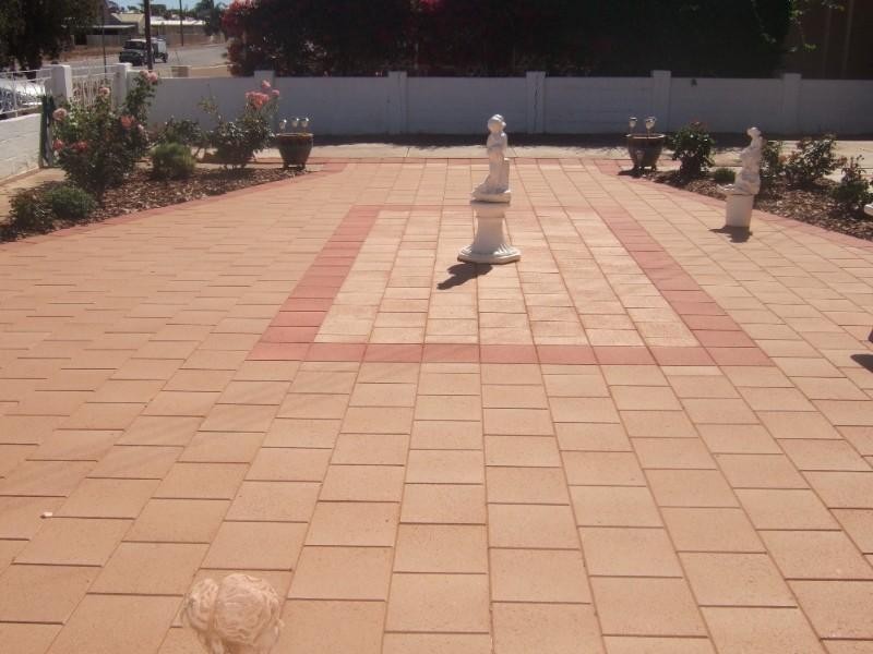 57 Gaffney Street, Broken Hill NSW 2880