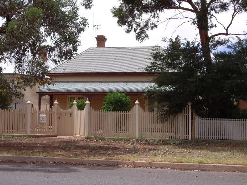 327 Morgan Street, Broken Hill NSW 2880