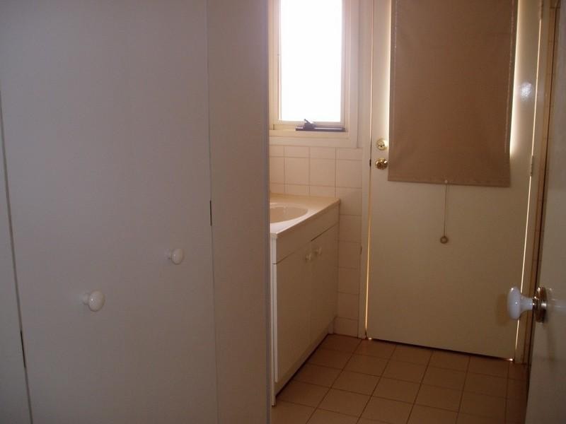 2/327 Chapple Street, Broken Hill NSW 2880