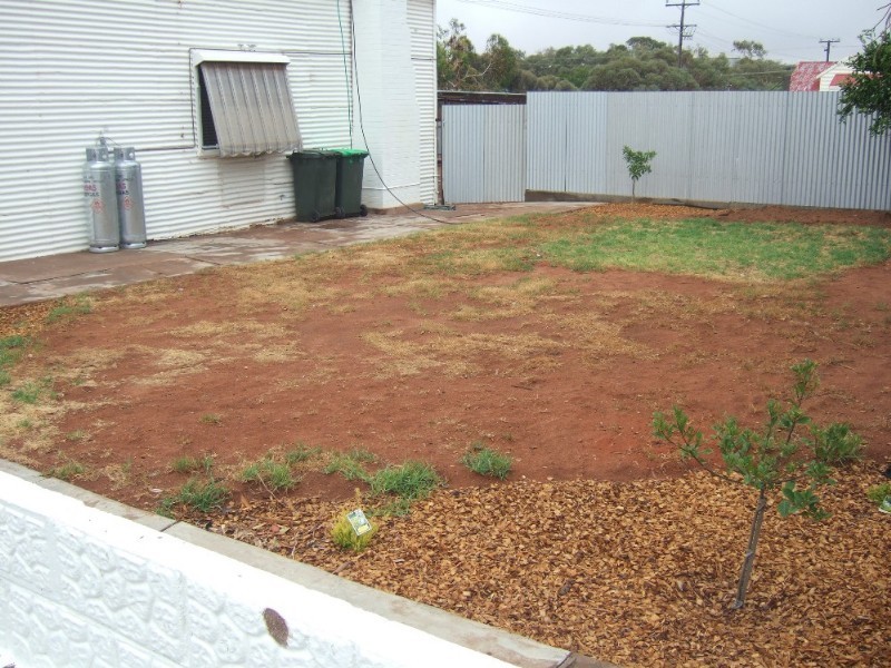 300 Piper Street, Broken Hill NSW 2880