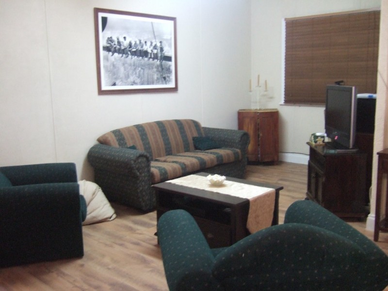 300 Piper Street, Broken Hill NSW 2880