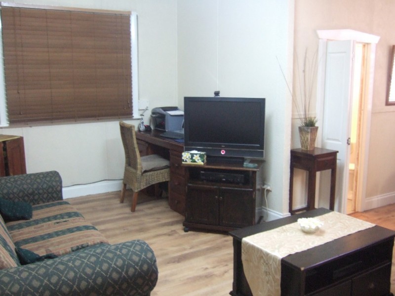 300 Piper Street, Broken Hill NSW 2880