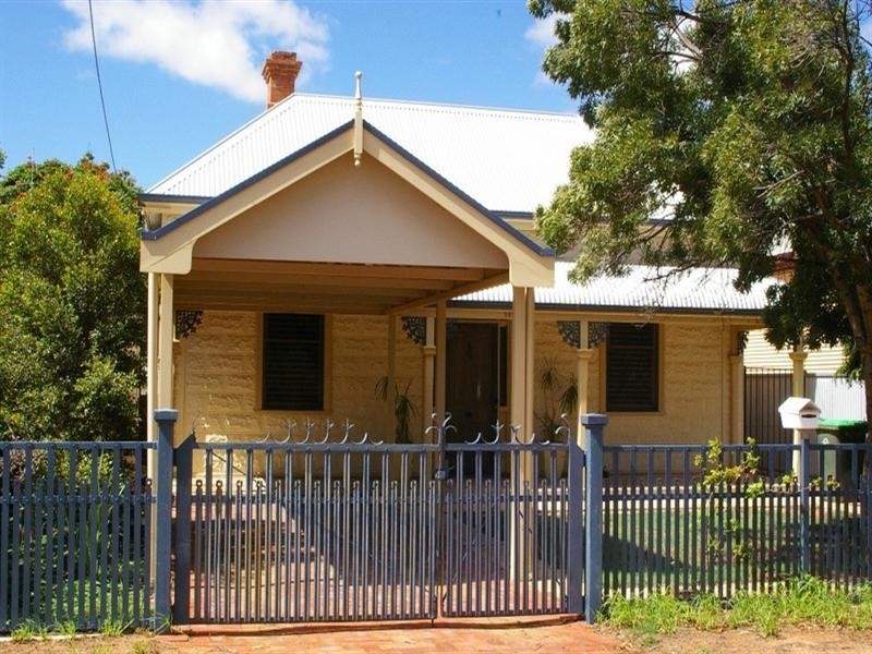 329 Morgan Street, Broken Hill NSW 2880