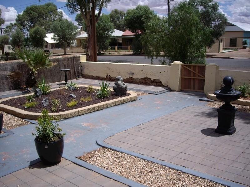 111 Ryan Street, Broken Hill NSW 2880