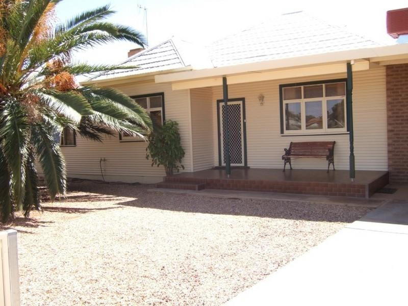 105 Boron Street, Broken Hill NSW 2880