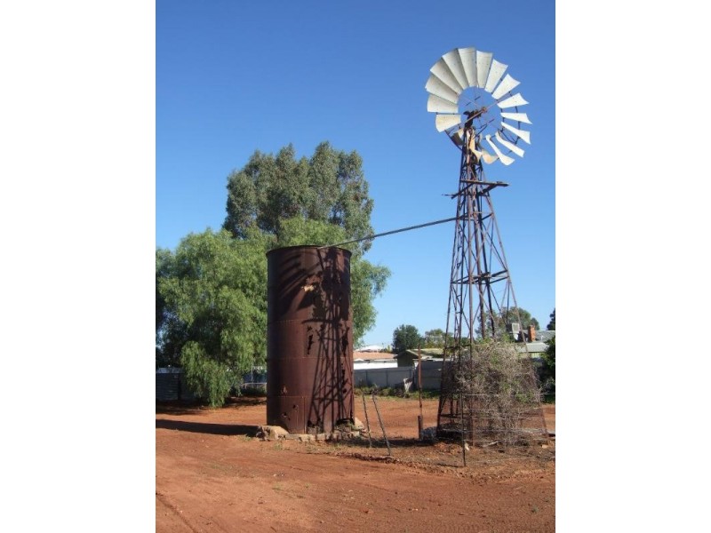 516 Cummins Lane, Broken Hill NSW 2880