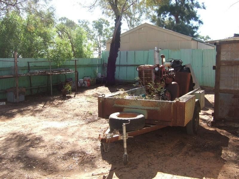 40 Lakeview Avenue, Broken Hill NSW 2880