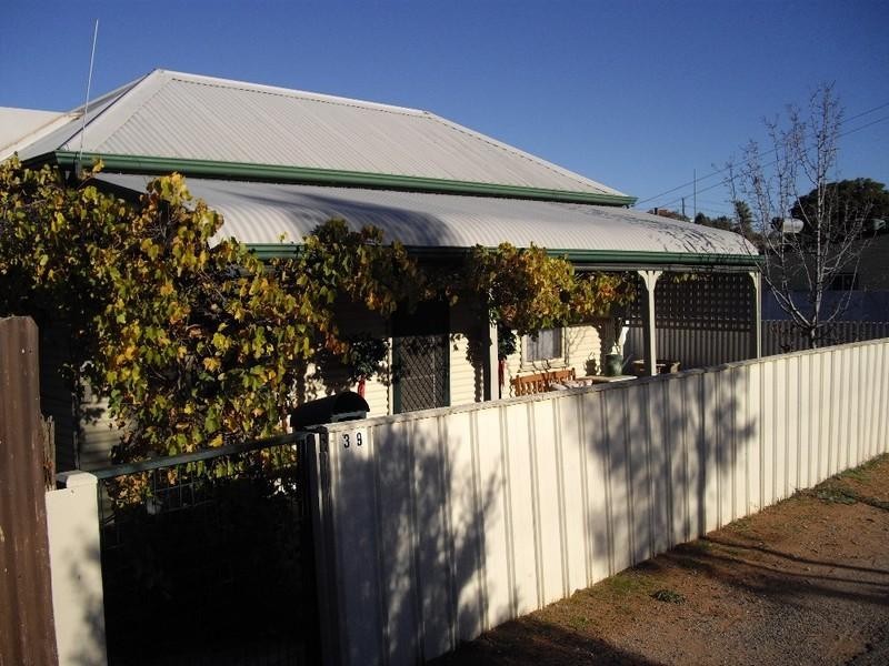 39 Wolfram Street, Broken Hill NSW 2880