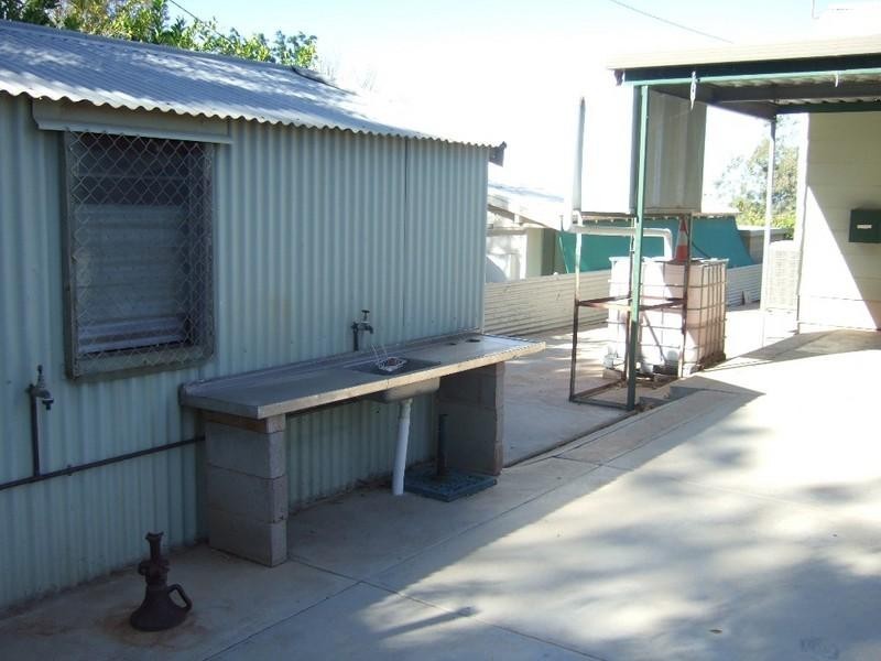 4 Kingfisher Avenue, Broken Hill NSW 2880