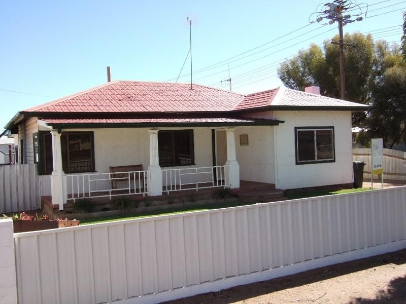 596 Fisher Street, Broken Hill NSW 2880