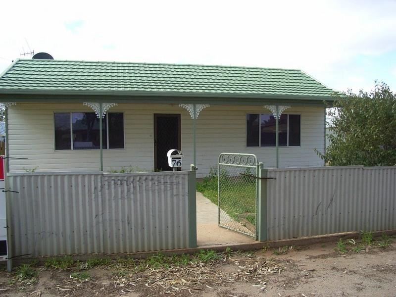 76 Nicholls Street, Broken Hill NSW 2880