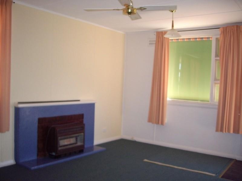 221 Knox Street, Broken Hill NSW 2880