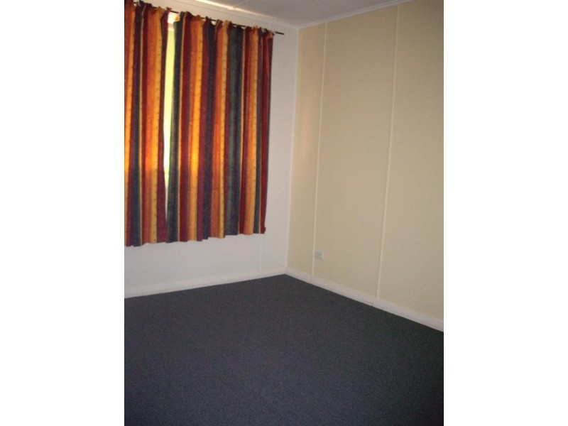 221 Knox Street, Broken Hill NSW 2880