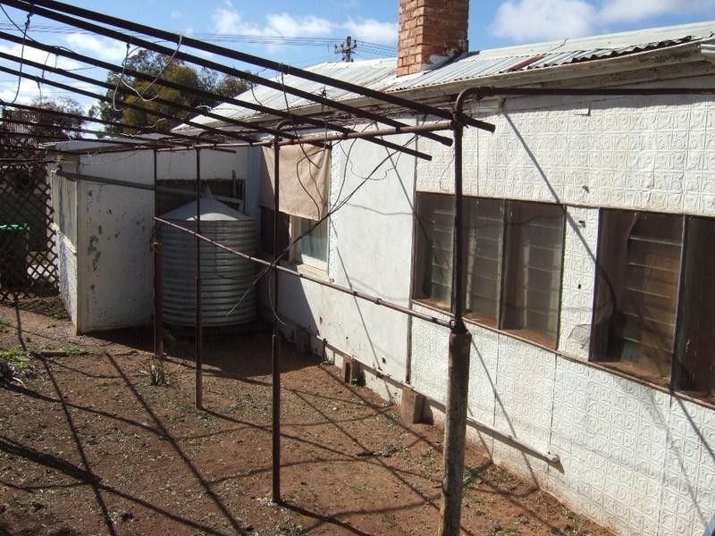285 Kaolin Street, Broken Hill NSW 2880