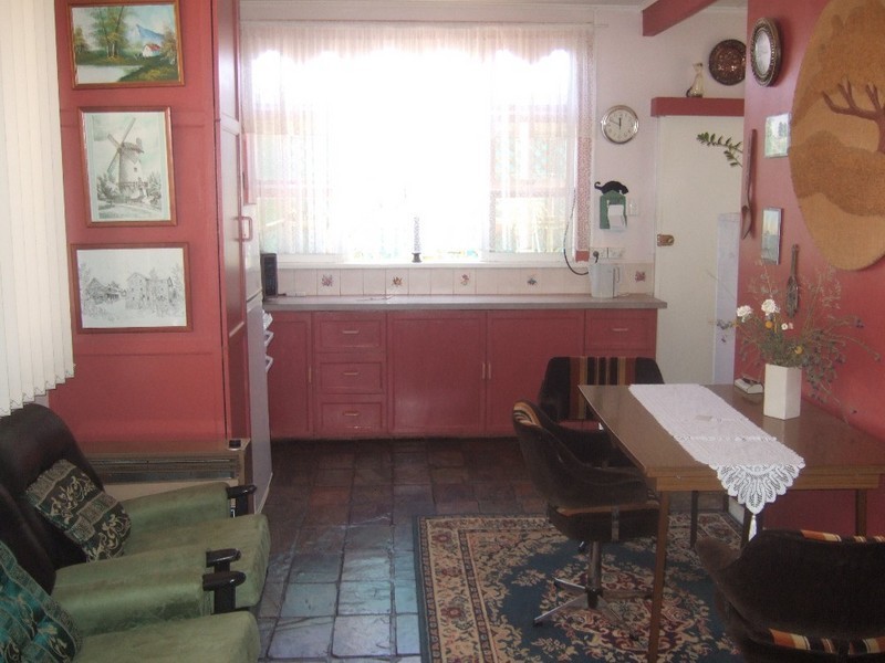 8 Central Street, Broken Hill NSW 2880