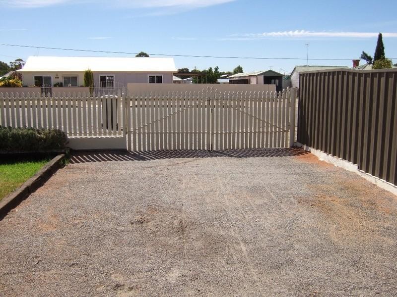 587 Wolfram Street, Broken Hill NSW 2880