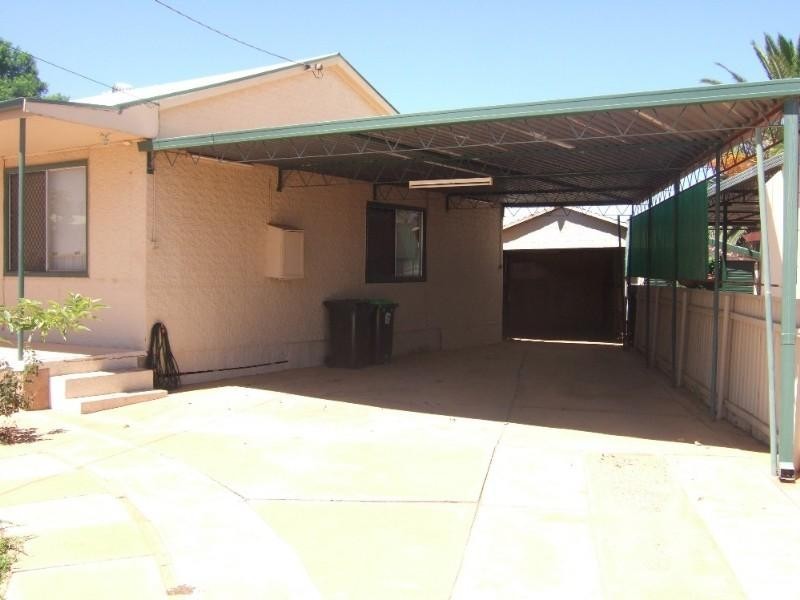 1 Casuarina Avenue, Broken Hill NSW 2880